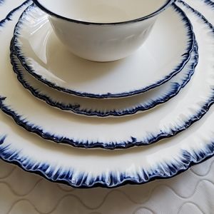 Wedgewood 5pc Blue Shell China set